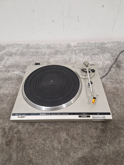Technics Sl-d21 Turntable - Direct Drive, Quartz-Locked - Very Good w/ Manuals