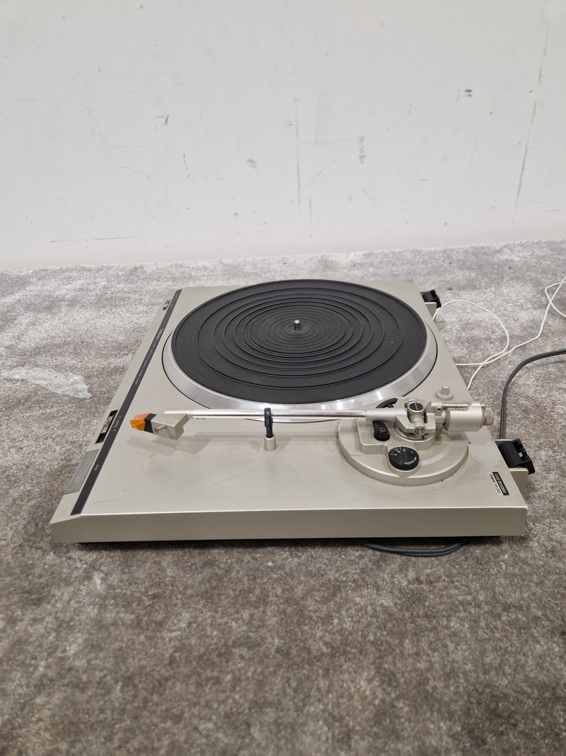 Technics Sl-d21 Turntable - Direct Drive, Quartz-Locked - Very Good w/ Manuals - Image 9