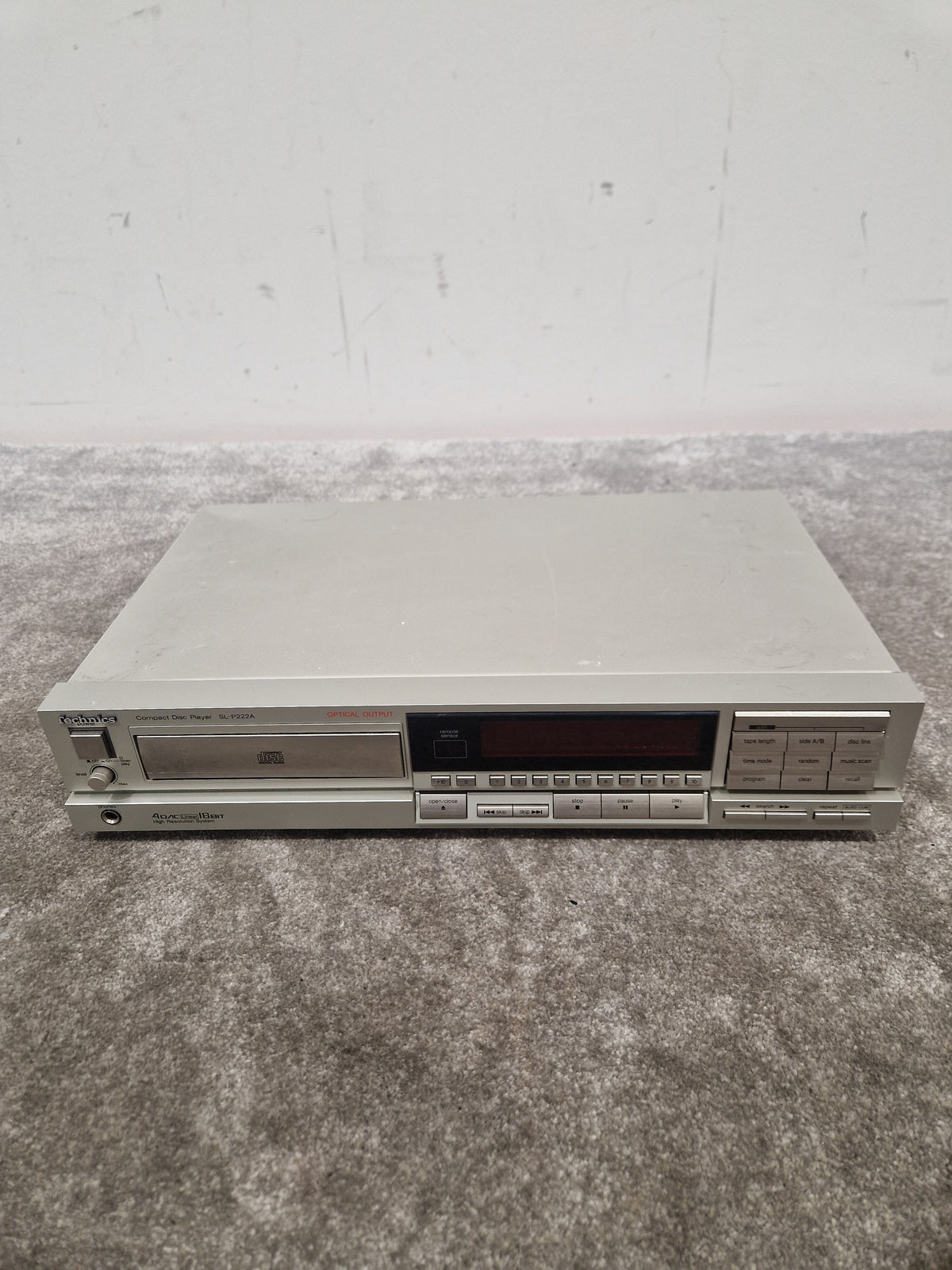 Technics Sl-p222a CD Player - Linear Tracking, High Fidelity - Spares or Repair w/ Manuals & Remote control