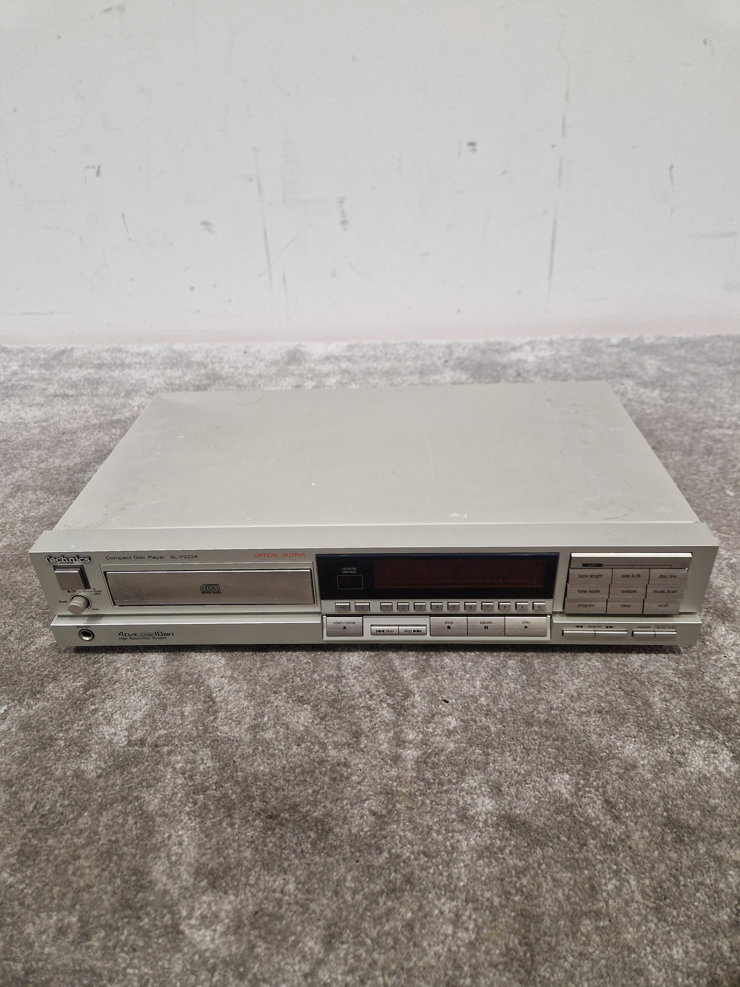 Technics Sl-p222a CD Player - Linear Tracking, High Fidelity - Spares or Repair w/ Manuals & Remote control