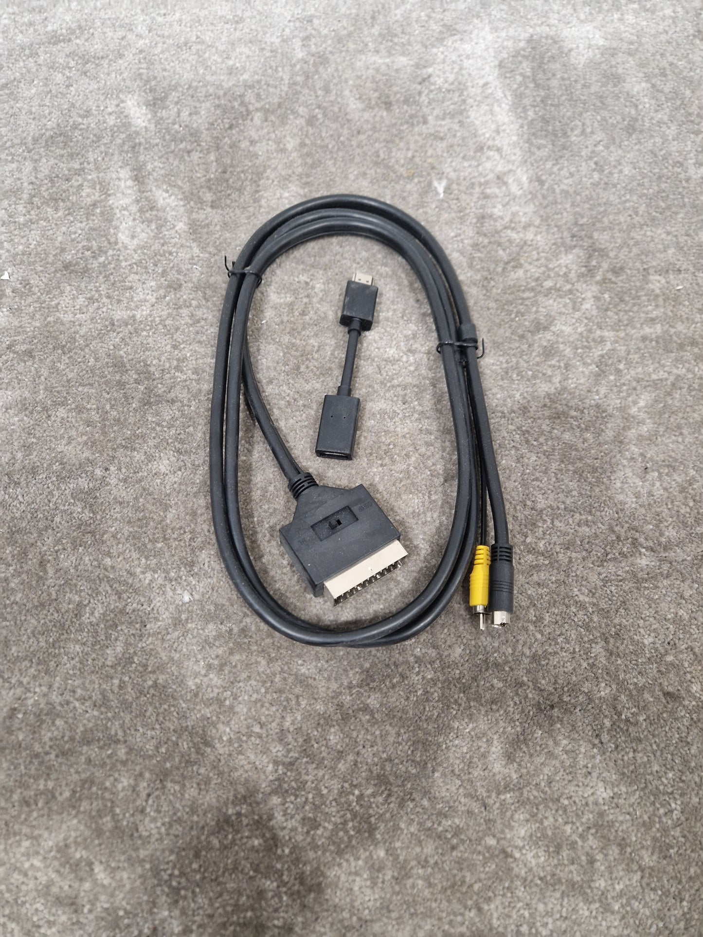 Bose Av3-2-1ii Home Entertainment System - Main Unit Only, Untested - Excellent w/ Power Supply & Manuals & Wires & remote Connector cables