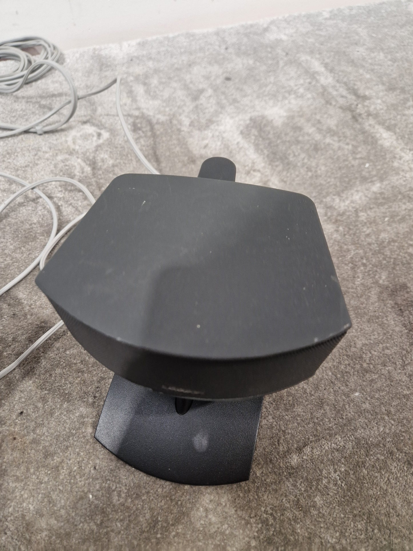 Bose Gem Speakers Pair - Compact Design, High-Quality Sound - Very Good w/ Stands