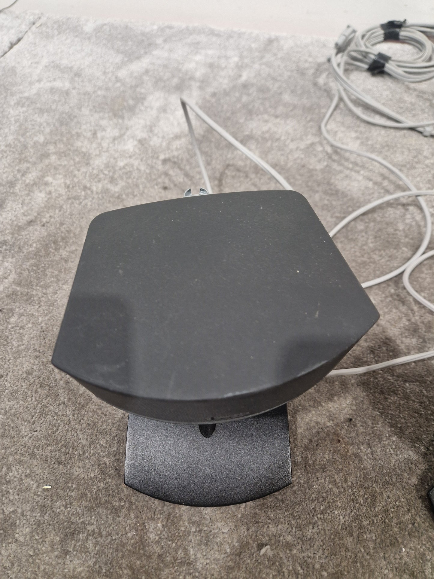 Bose Gem Speakers Pair - Compact Design, High-Quality Sound - Very Good w/ Stands