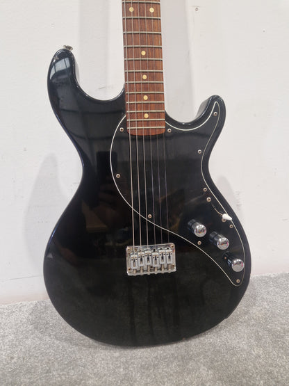 Line 6 Variax Black Electric Guitar - Modeling Technology, Versatile Tones - Good