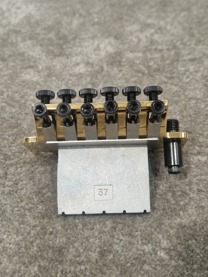 Floyd Rose Double-locking Tremolo System Electric Guitar - Double-locking Design, Stainless Steel - Excellent w/ Original Box & Manuals - Image 4