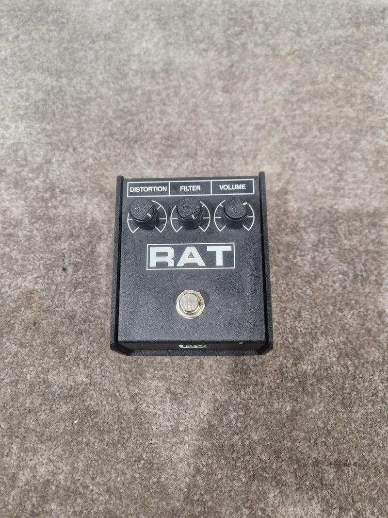 Proco Rat Distortion Pedal Effects Pedal - Classic Distortion Tone, Durable Build - Excellent w/ Guitar cables - Image 5