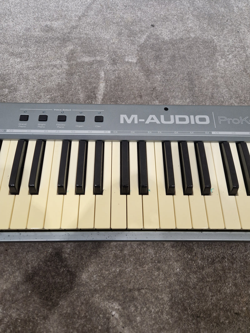 M-Audio ProKeys Sono 61 Keyboard – 61 Keys, USB/MIDI – Good - Image 7