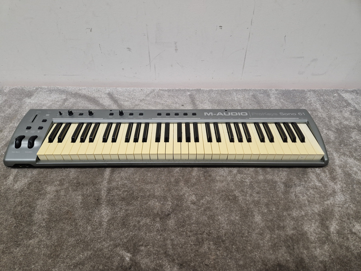 M-audio Prokeys Sono 61 Keyboard - 61 Keys, USB Connectivity - Spares or Repair