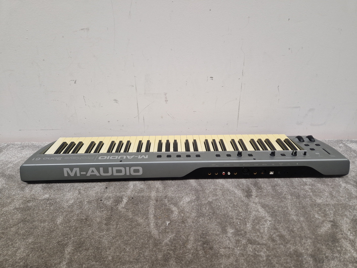 M-audio Prokeys Sono 61 Keyboard - 61 Keys, USB Connectivity - Spares or Repair