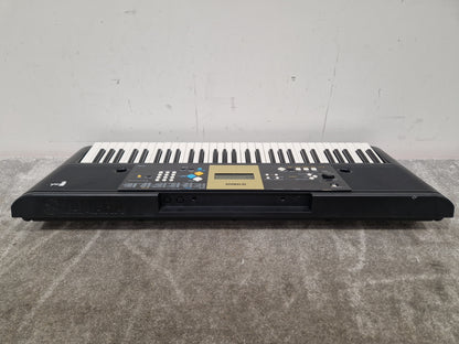 Yamaha Ypt-220 Keyboard - 61 Keys, Touch-Sensitive - Excellent