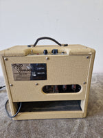 Fender Pro Junior Blonde Amplifier - 15 Watts, Single 10