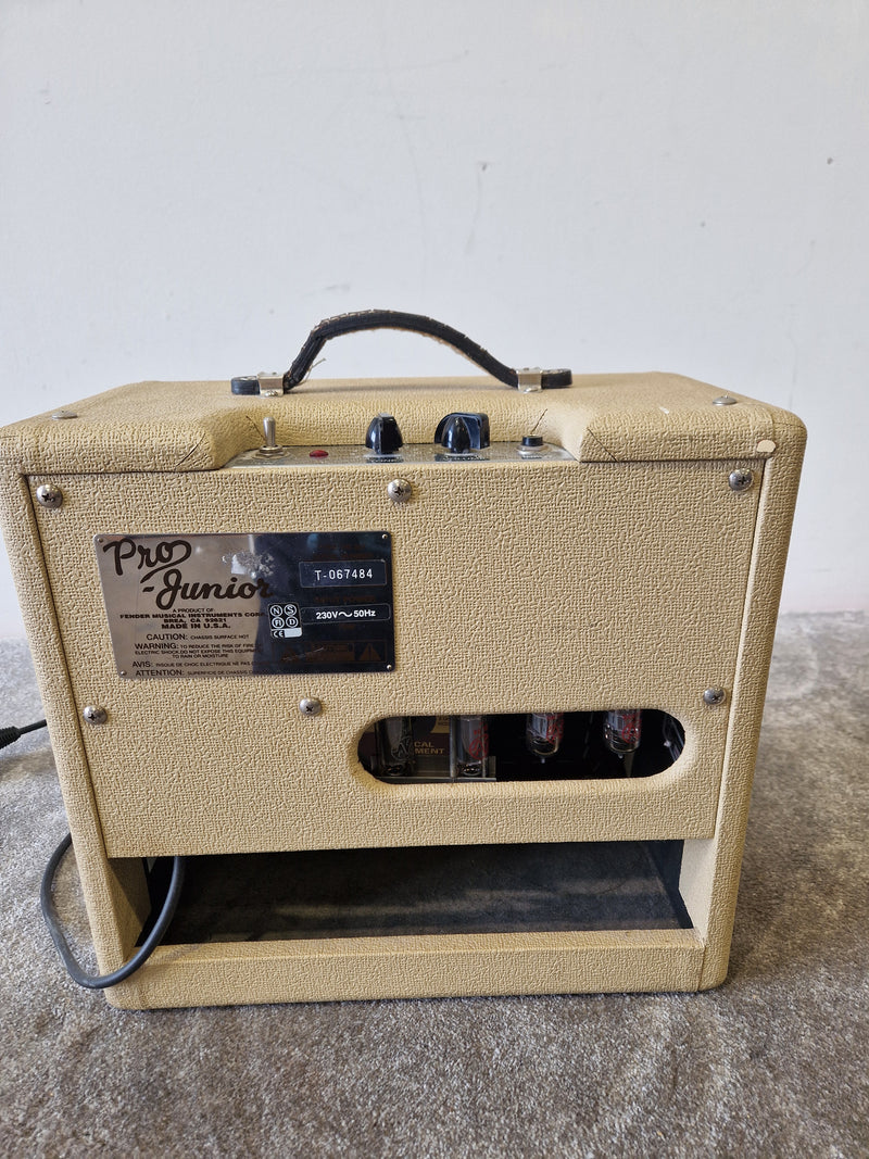Fender Pro Junior Blonde Amplifier - 15 Watts, Single 10