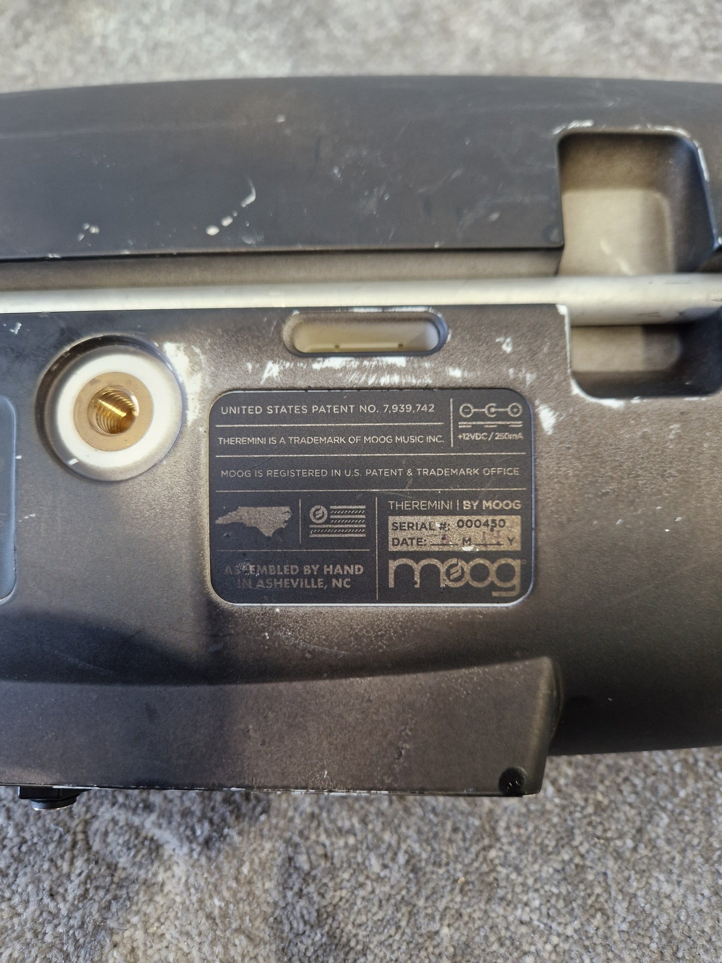 Moog Theremini Theremin - Expressive Gesture Control, Built-in Presets - Good w/ Power Supply, Does Not Include Antennae