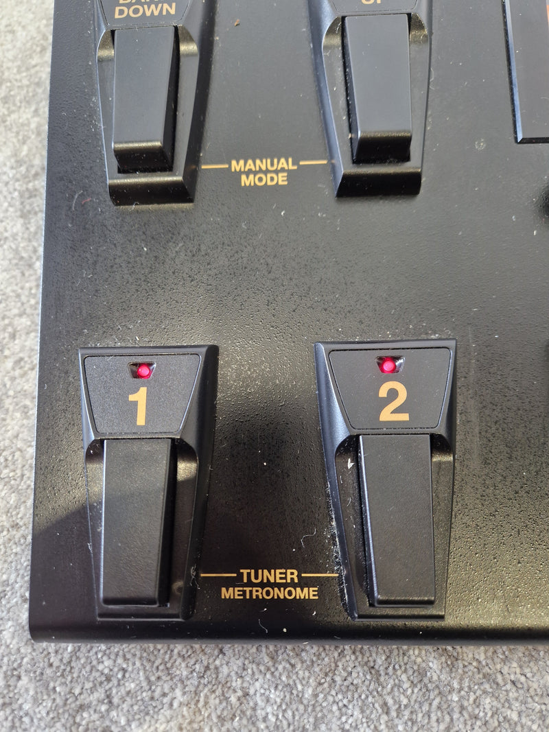 Boss Gt-100+ Guitar Effects Processor - 100 Presets, EZ Tone - Very Good w/ Power Supply & Manuals & Soft Case - Image 4