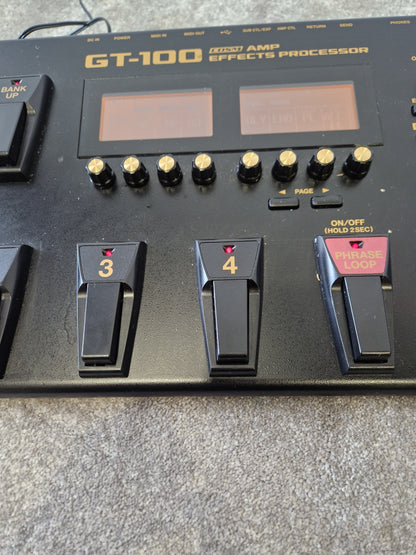 Boss Gt-100+ Guitar Effects Processor - 100 Presets, EZ Tone - Very Good w/ Power Supply & Manuals & Soft Case