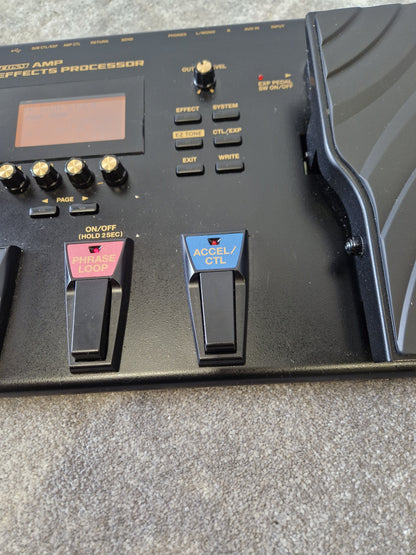 Boss Gt-100+ Guitar Effects Processor - 100 Presets, EZ Tone - Very Good w/ Power Supply & Manuals & Soft Case