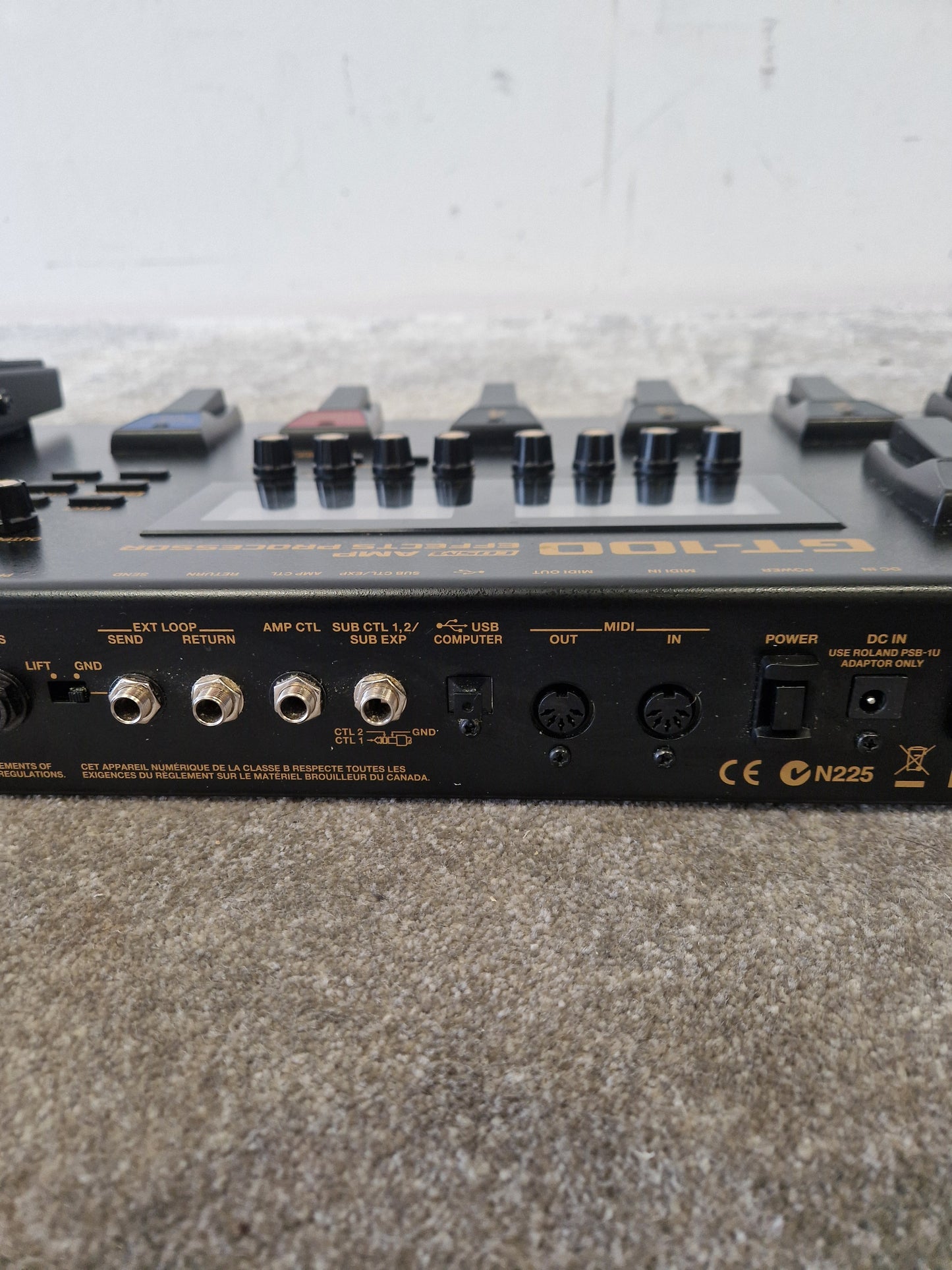 Boss Gt-100+ Guitar Effects Processor - 100 Presets, EZ Tone - Very Good w/ Power Supply & Manuals & Soft Case