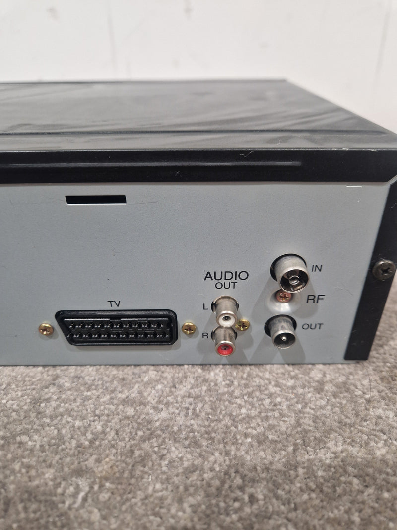 Matsui VP9608 - High-Quality VHS Playback - Very Good w/ Power Supply - Image 6