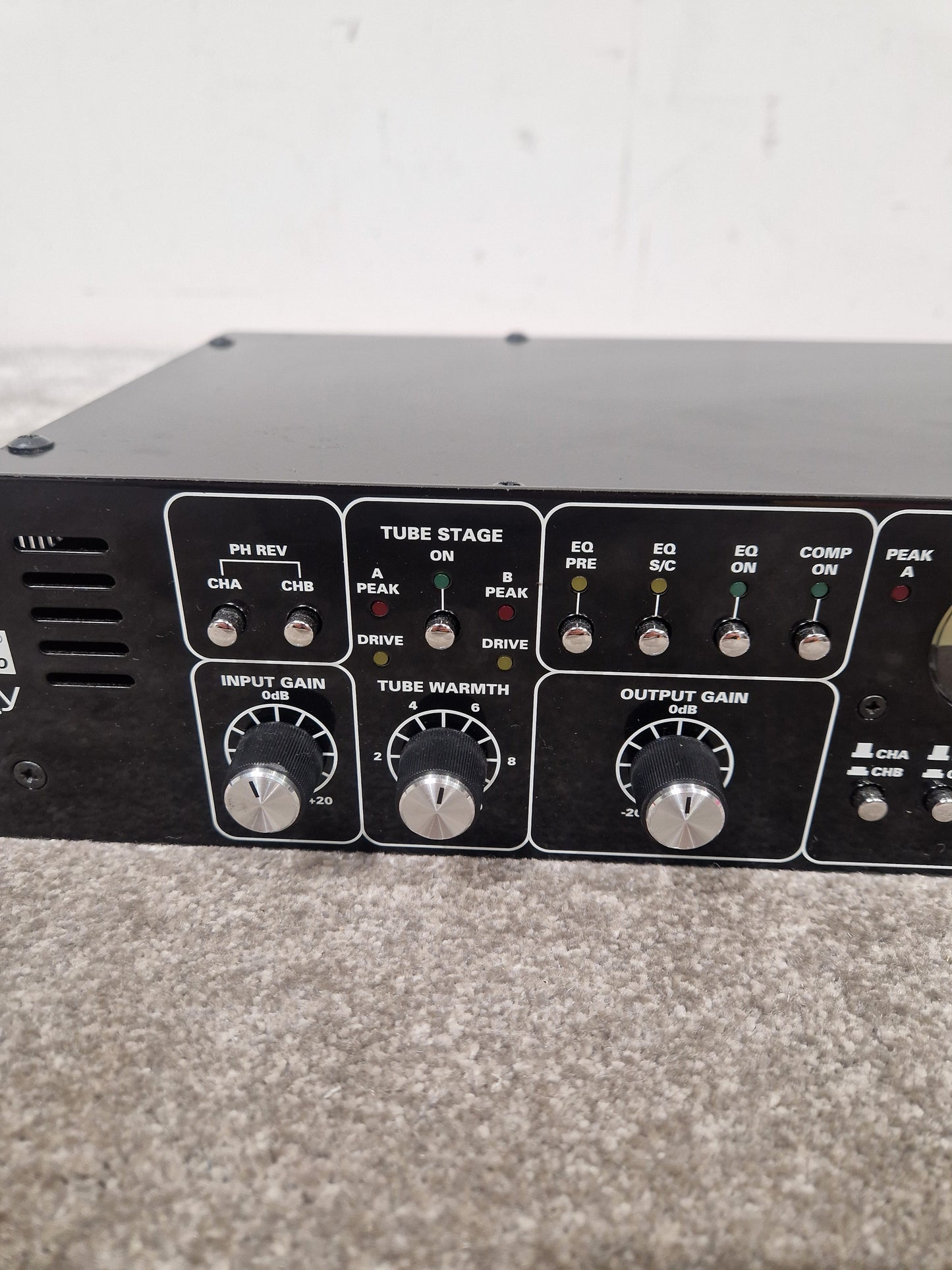 TL Audio Ebony A2 - Dual-Channel Tube Processor - Excellent w/ Power Supply