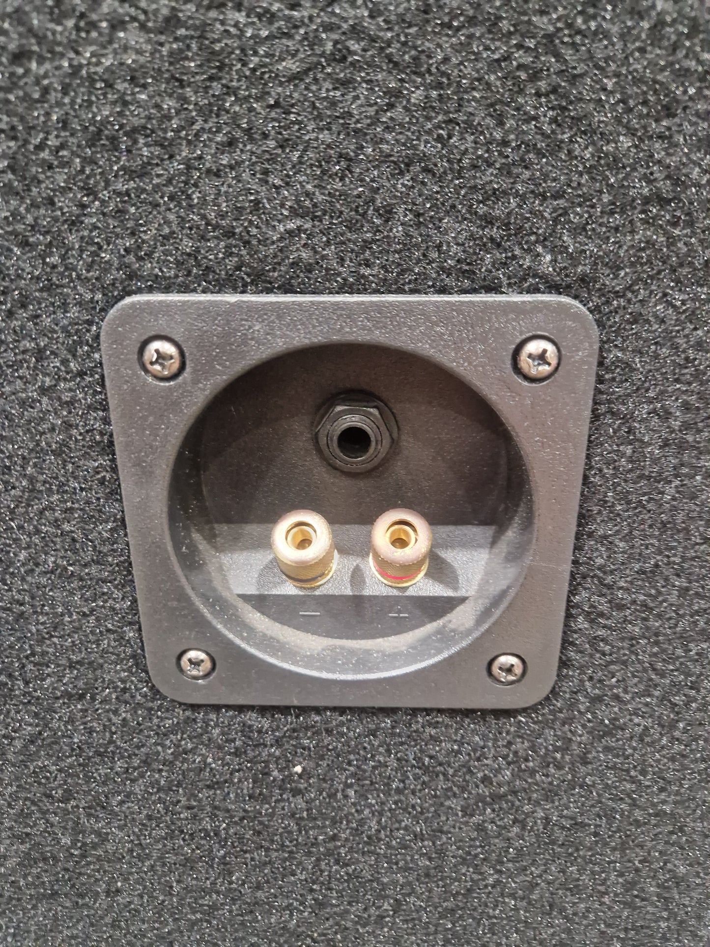 Skytec 200 Watt Speakers Pair - Passive Speakers, 2-Way System - Excellent