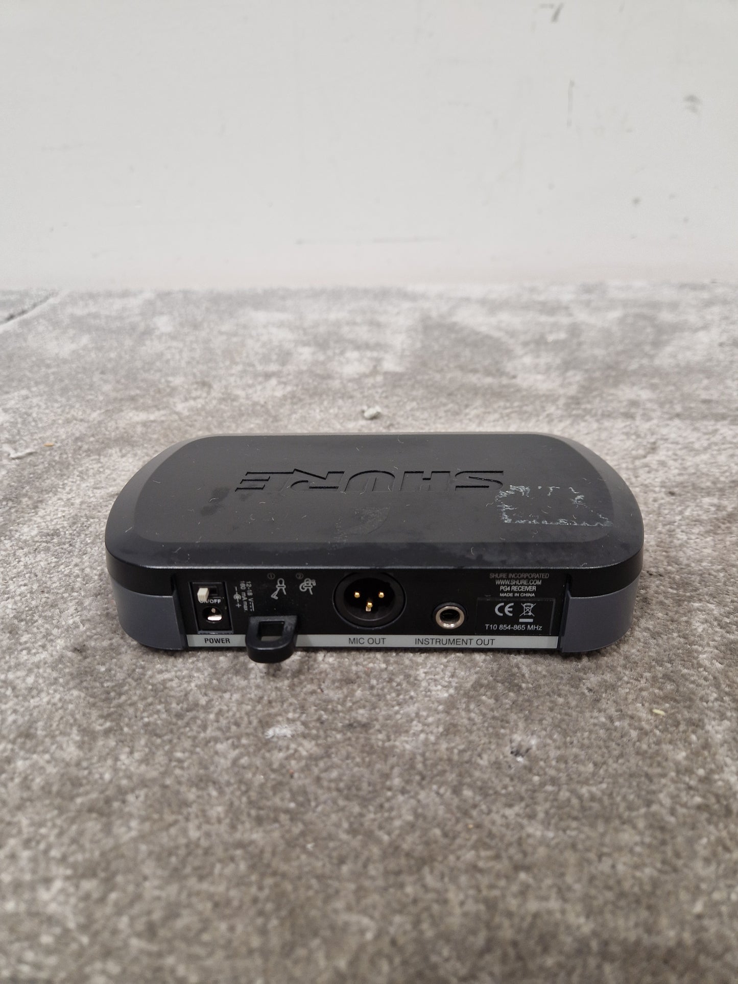 Shure PG4S - Wireless Microphone System - Excellent w/ Power Supply