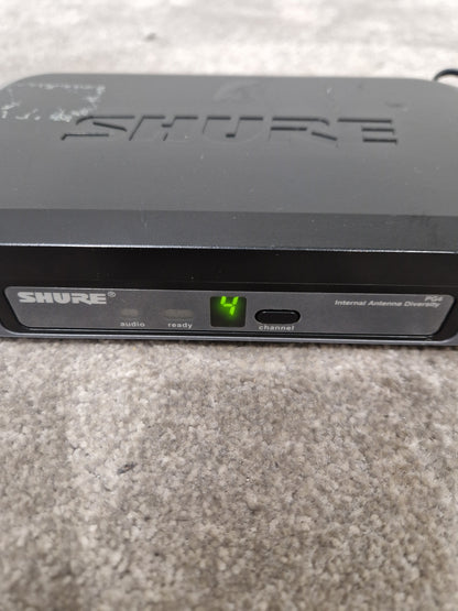 Shure PG4S - Wireless Microphone System - Excellent w/ Power Supply