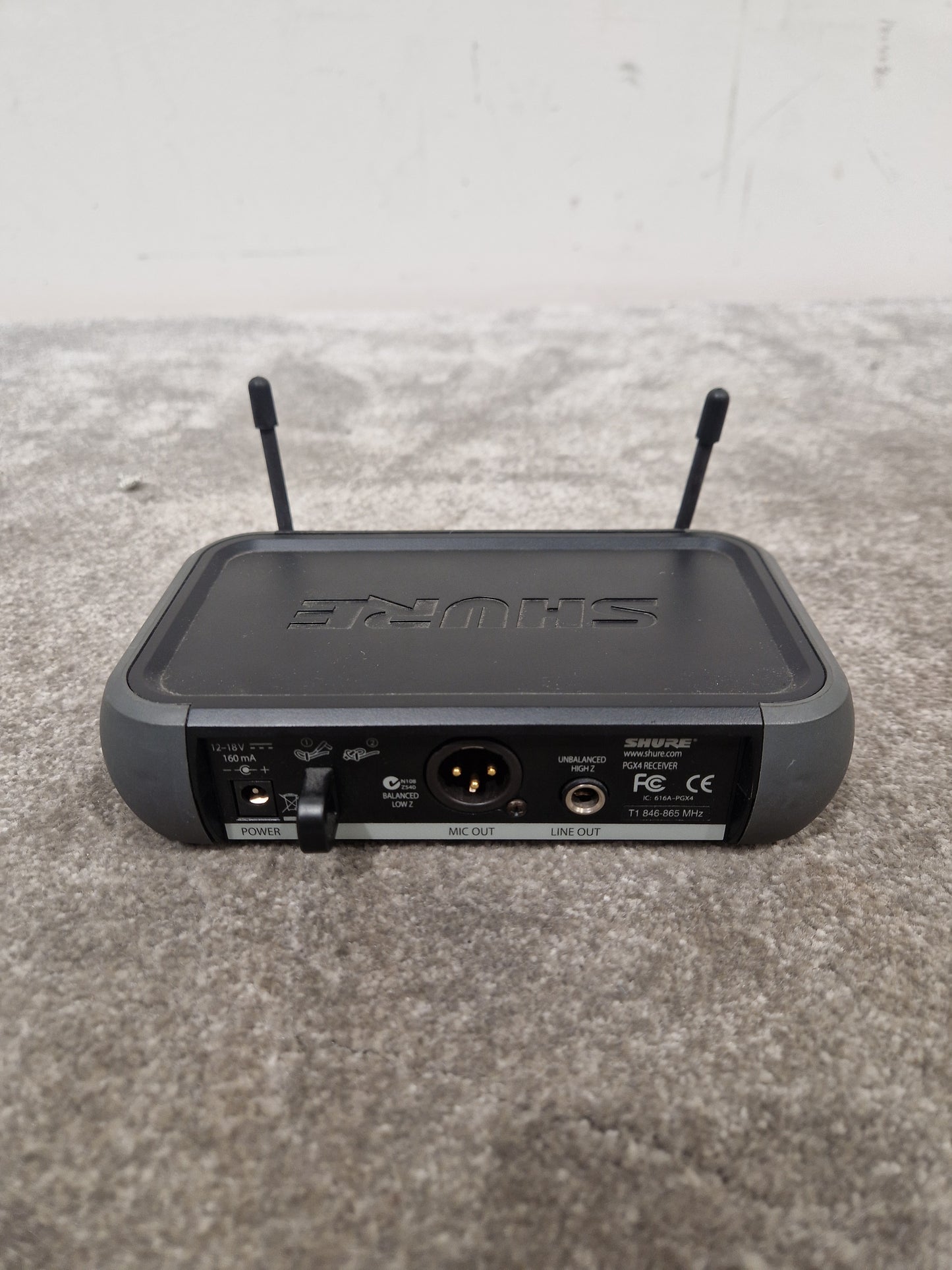 Shure Pgx4 Wireless Receiver - UHF Frequency, Diversity Operation - Excellent w/ Power Supply