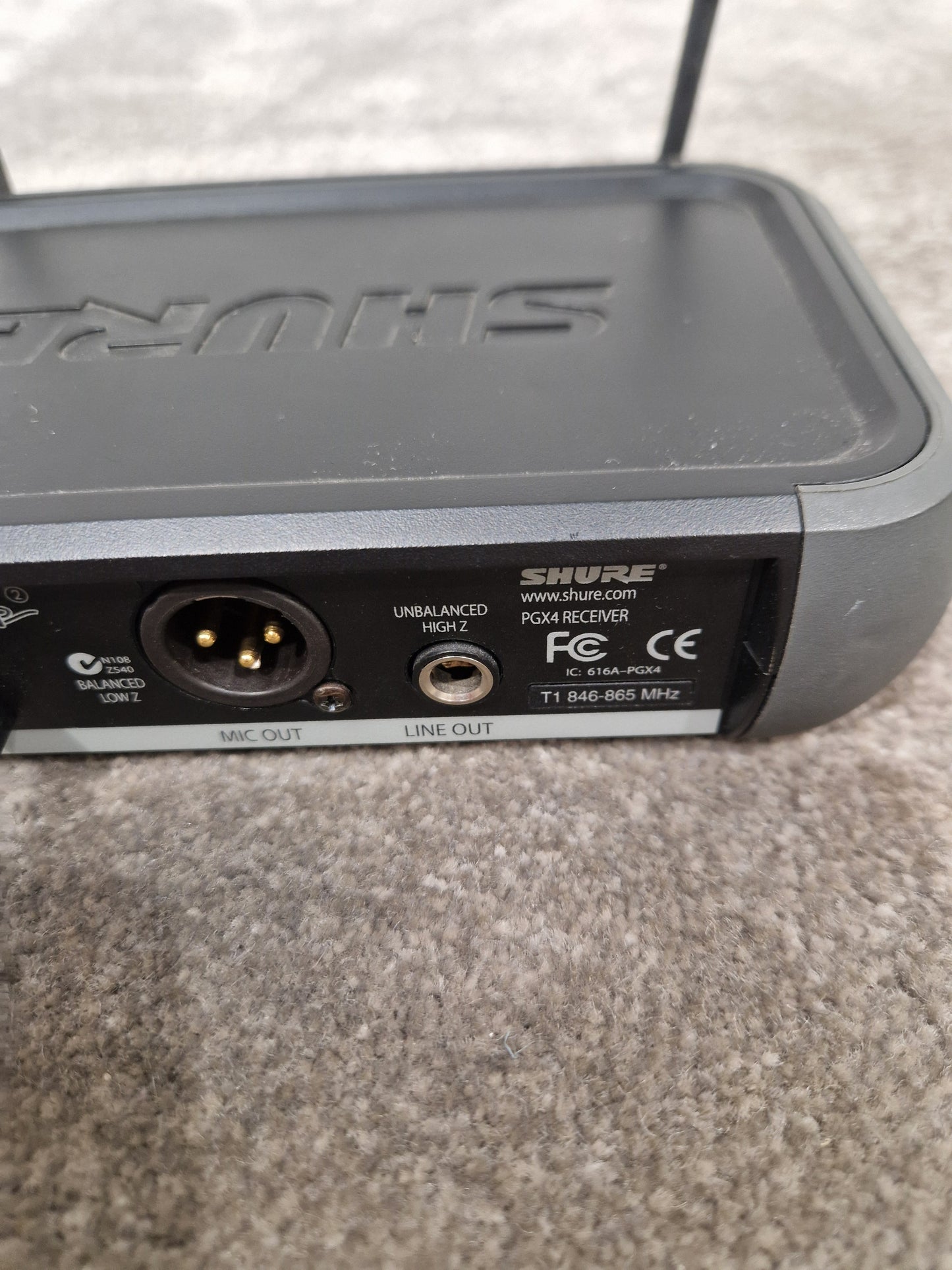 Shure Pgx4 Wireless Receiver - UHF Frequency, Diversity Operation - Excellent w/ Power Supply