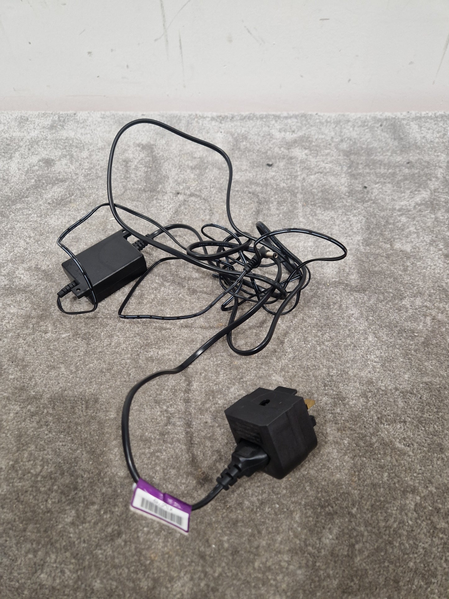 Shure Pgx4 Wireless Receiver - UHF Frequency, Diversity Operation - Excellent w/ Power Supply