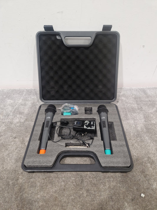 Smartwireless Tbtx Turbo Transmitter With Smartwireless Pair OF U-1002 Microphones Wireless Microphone System - Dual-Channel, High-Fidelity Audio - Fair w/ Hard Case