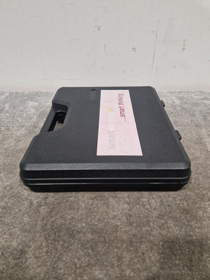 Smartwireless Plastic Flight Case Protective Case - Lightweight Design, Durable Construction - Excellent