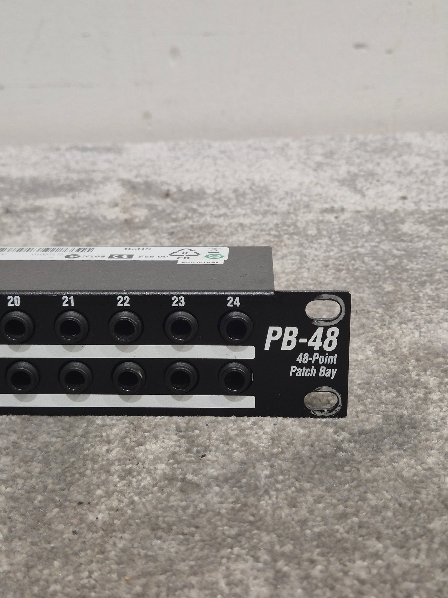 DBX PB-48 – 48-Point Rackmount Patch Bay – Good