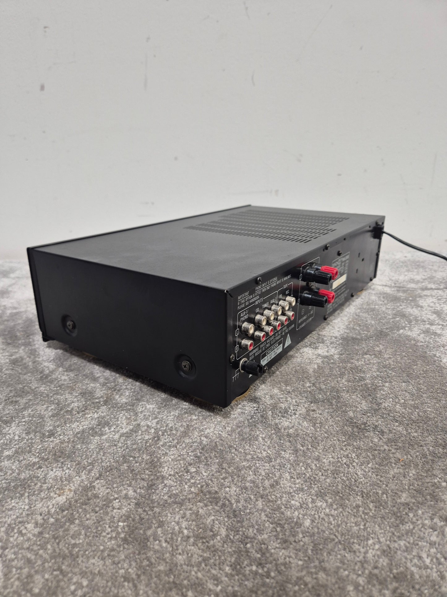 Denon PMA-250SE – Integrated Stereo Hi-Fi Amplifier – Very Good w/ Power Supply
