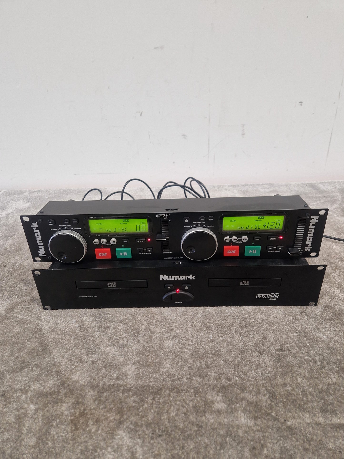 Numark CDN22 MK4 - Dual CD Player - Excellent w/ Power Supply
