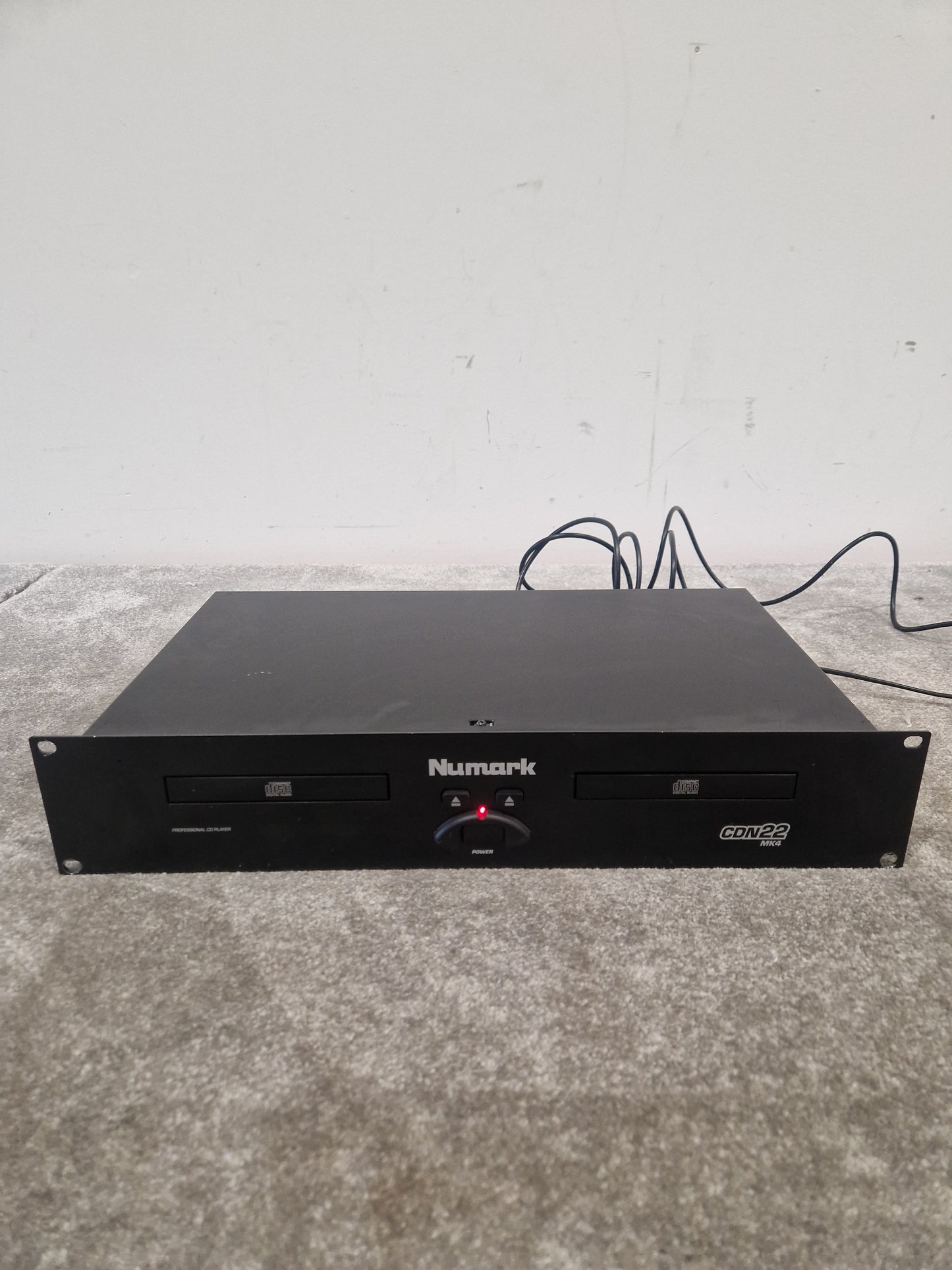 Numark CDN22 MK4 - Dual CD Player - Excellent w/ Power Supply