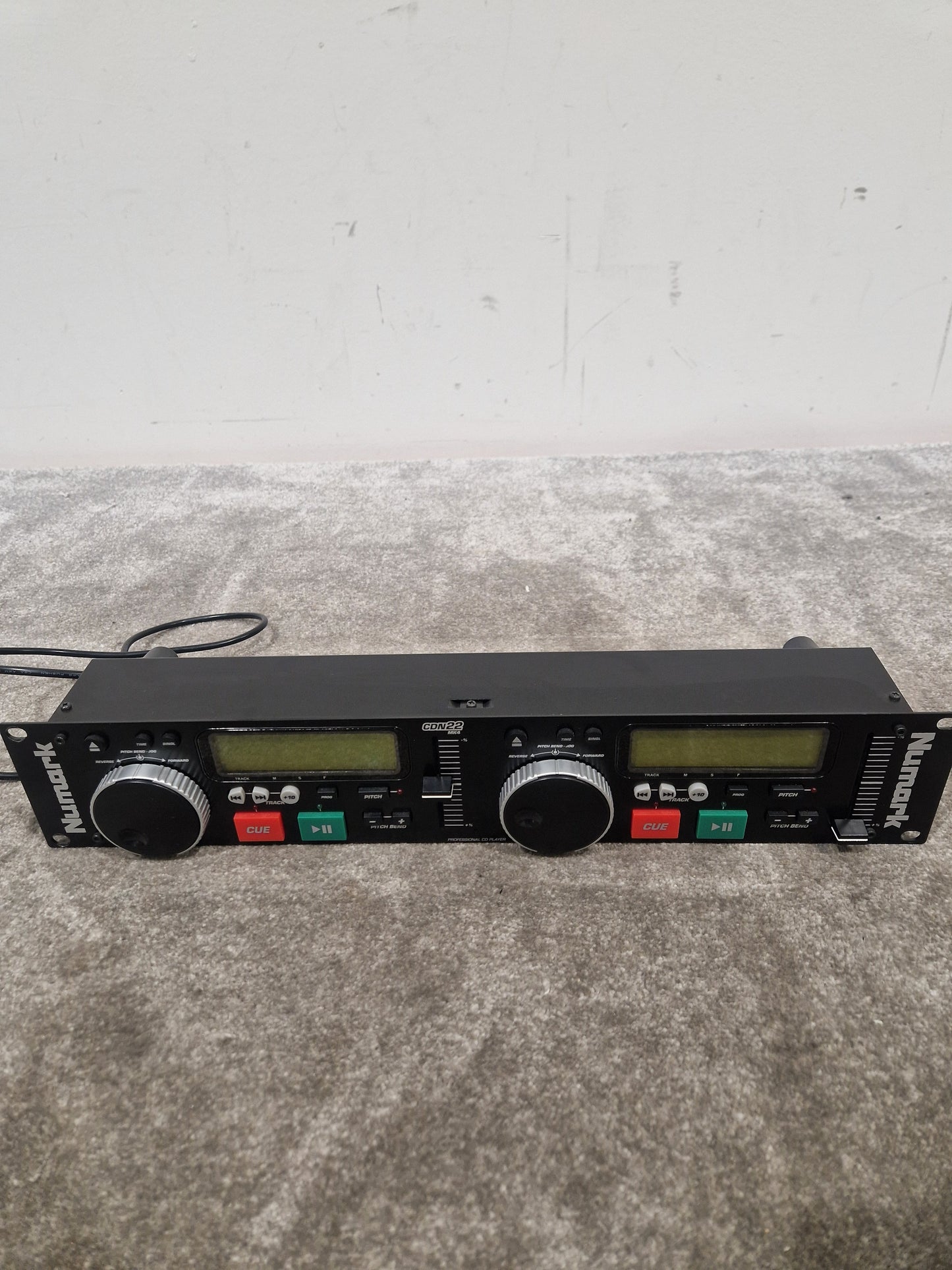 Numark CDN22 MK4 - Dual CD Player - Excellent w/ Power Supply
