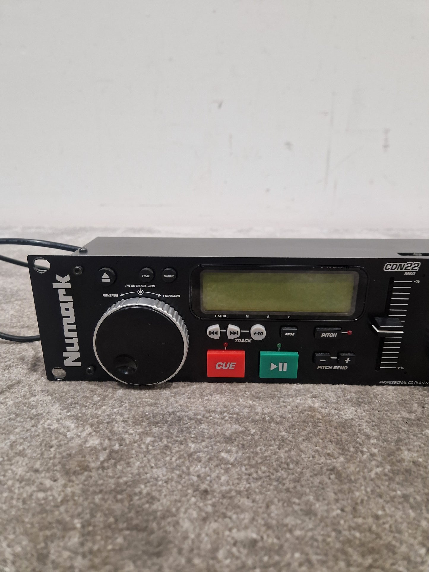 Numark CDN22 MK4 - Dual CD Player - Excellent w/ Power Supply