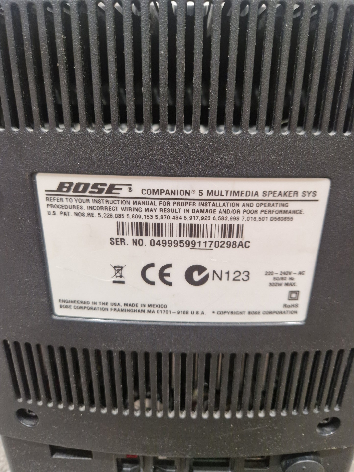 Bose Companion 5 Multimedia Speaker System - Premium 2.1 Audio - Excellent w/ Power Supply