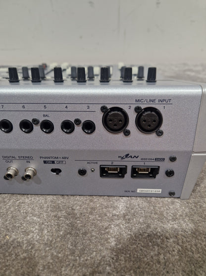 Yamaha 01X - Digital Mixing Studio - Excellent w/ Power Supply