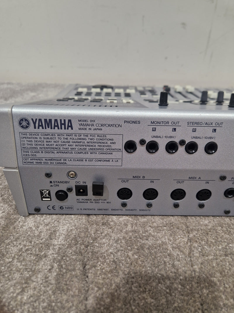 Yamaha 01X - Digital Mixing Studio - Excellent w/ Power Supply - Image 9