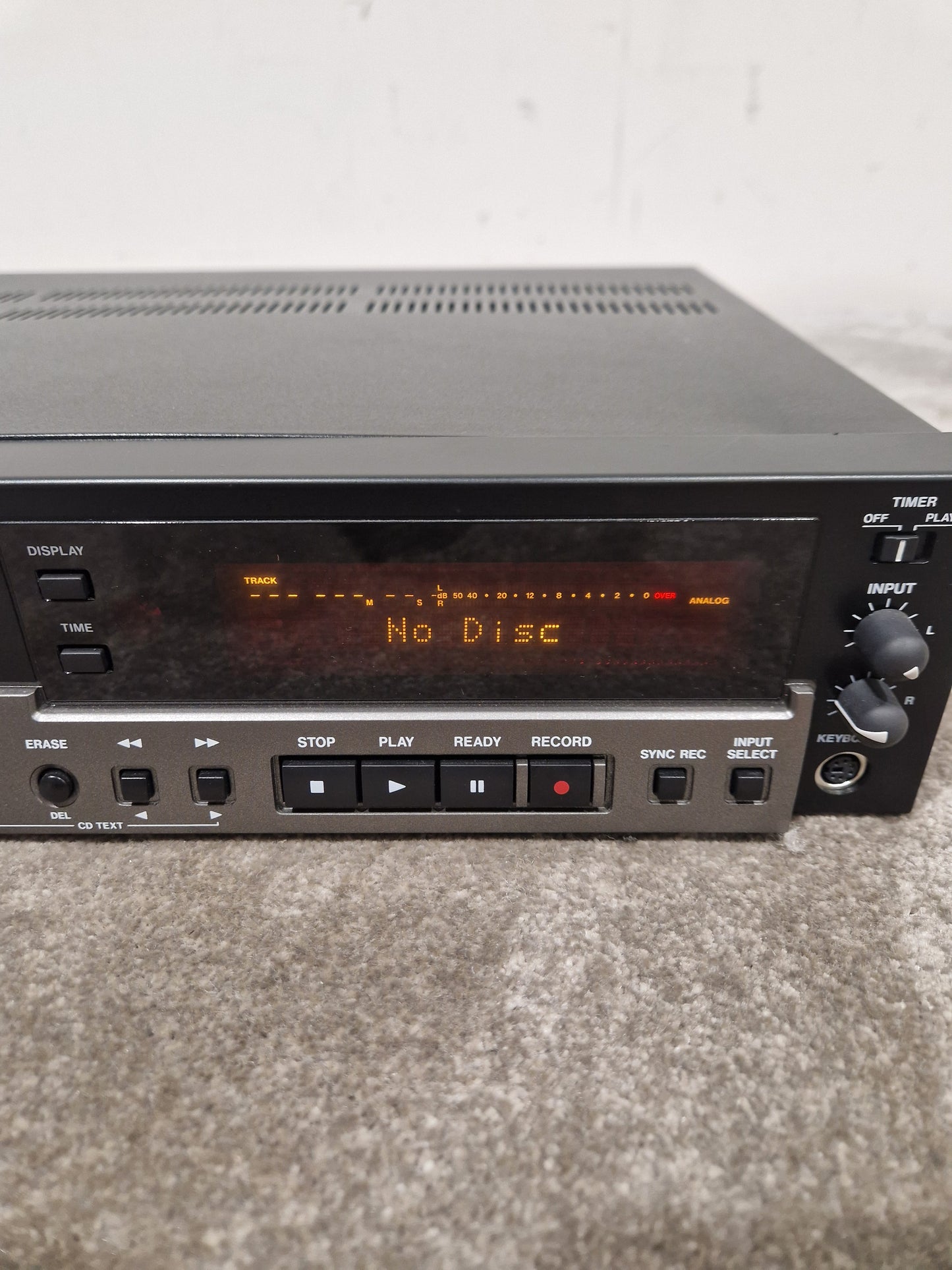 Tascam CD-RW900SL – Professional CD Recorder – Very Good w/ Power Supply & Remote