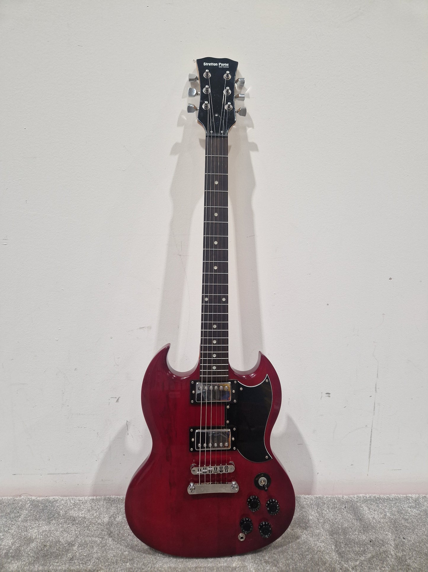 Stretton Payne Electric - Versatile SG Style Electric Guitar - Excellent w/ Stretton Payne Soft Case