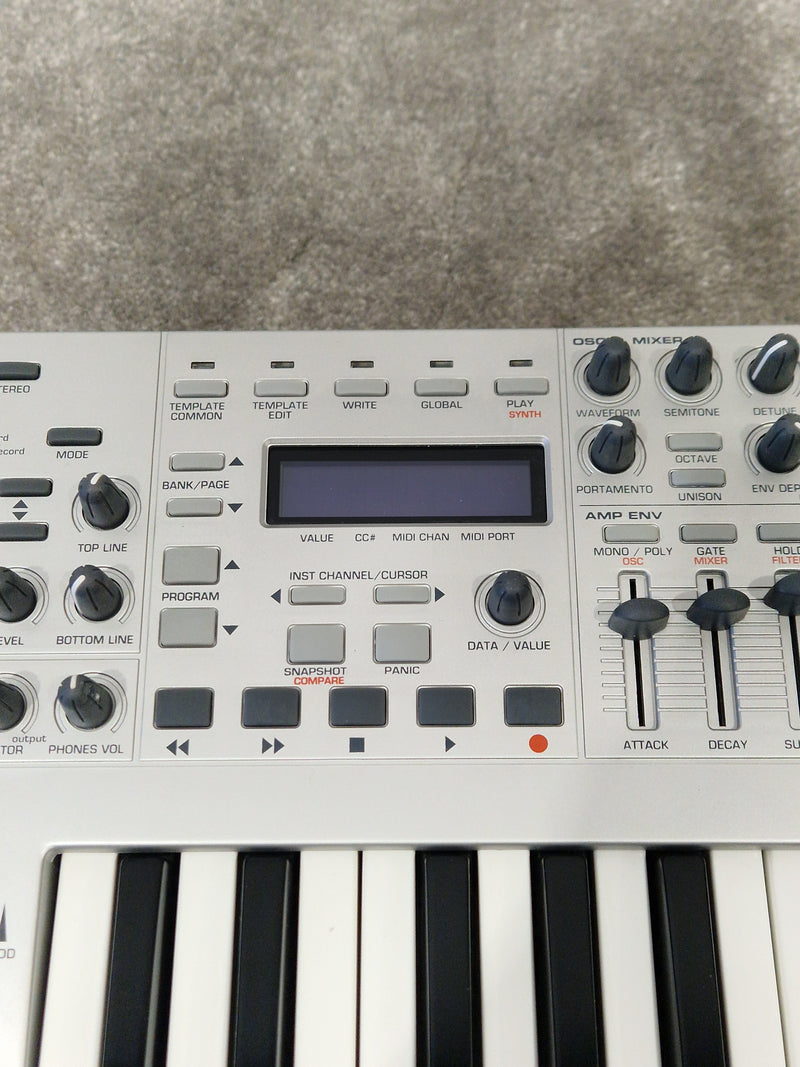 Novation X-station 25 Synthesizer - Analog Modeling Synth - Excellent w/ Power Supply - Image 10