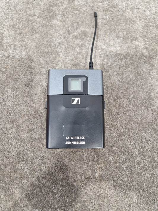 Sennheiser Sk-xsw - Wireless Bodypack Transmitter 617.100Mhz - Excellent w/ Mini Mic