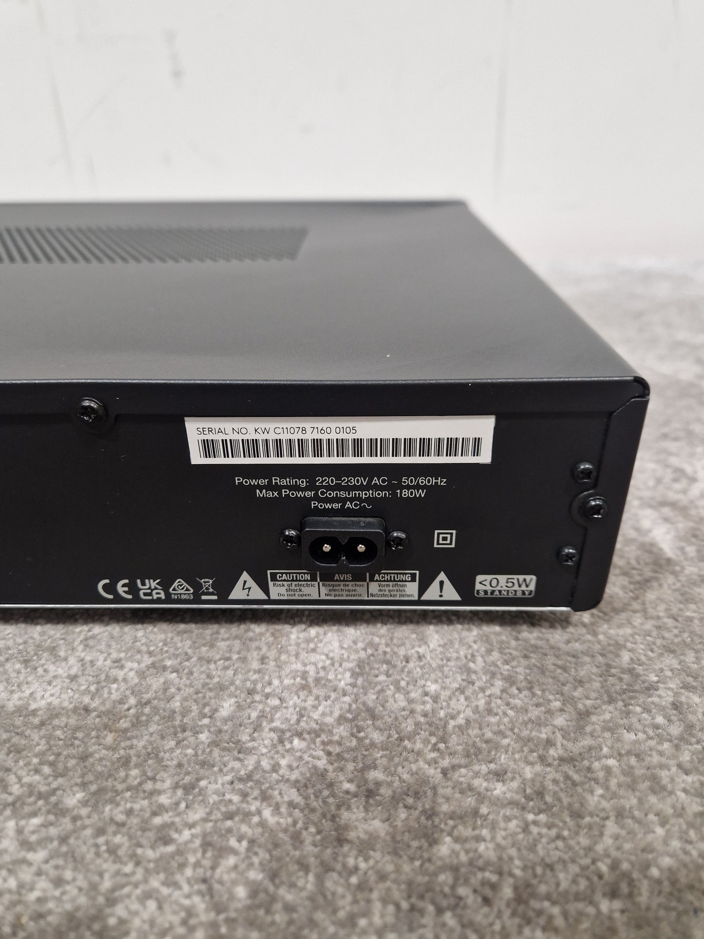 Cambridge Audio AXA25 - 25W Integrated Amplifier - Excellent w/ Power Supply