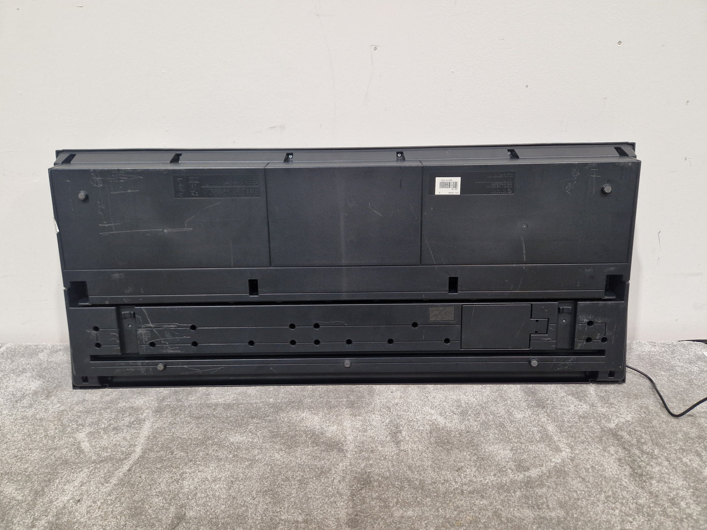 Yamaha PSR-S550 – 61-Key Arranger Keyboard – Very Good w/ 16V Power Supply