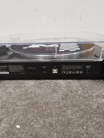 Audio-Technica AT-LP60XYSB – Fully Automatic Belt-Drive Turntable – Very Good w/ Slip Mat