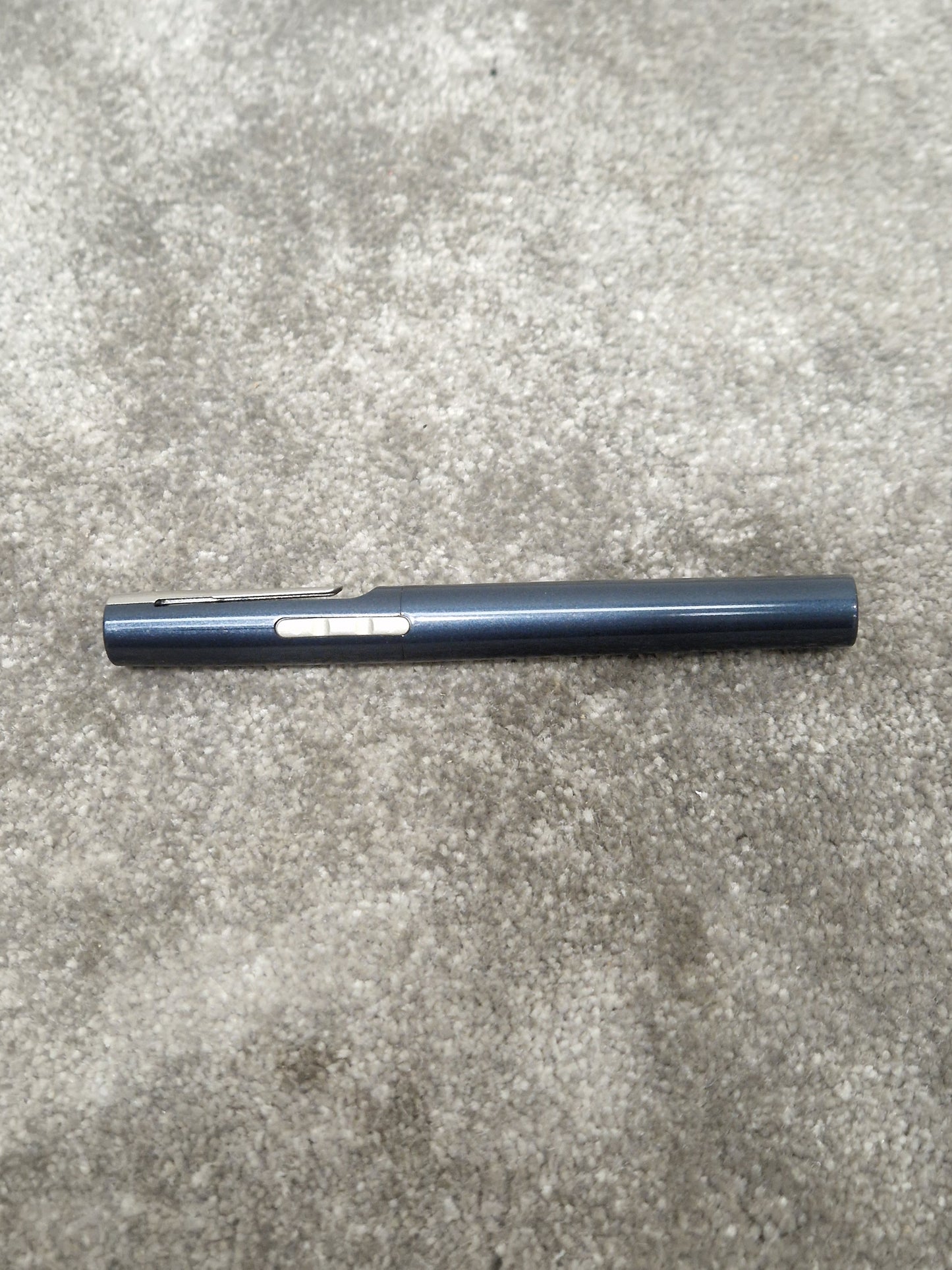 Phonak Roger Pen - Wireless Microphone System - Excellent w/ Original Box & Power Supply
