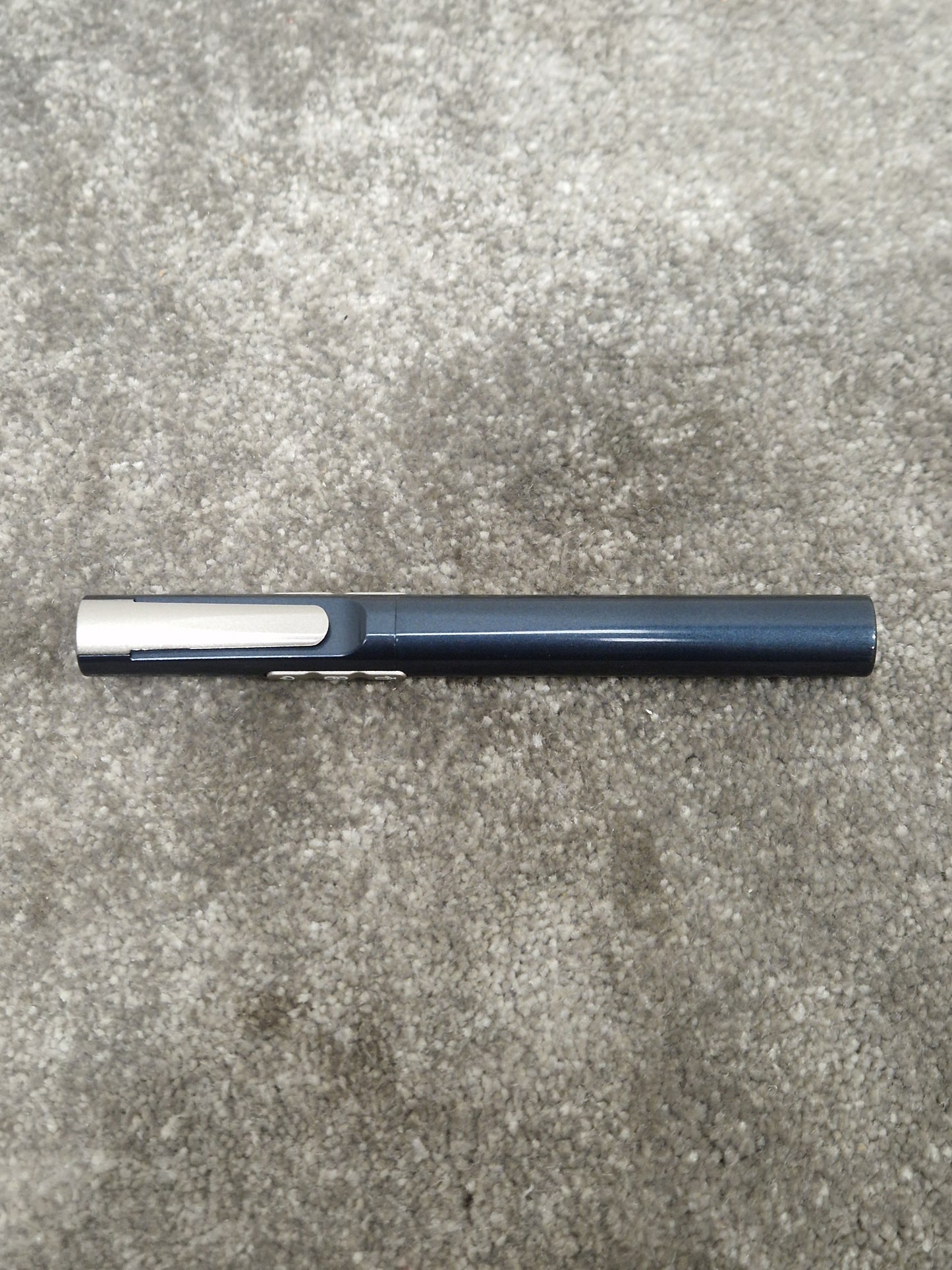 Phonak Roger Pen - Wireless Microphone System - Excellent w/ Original Box & Power Supply