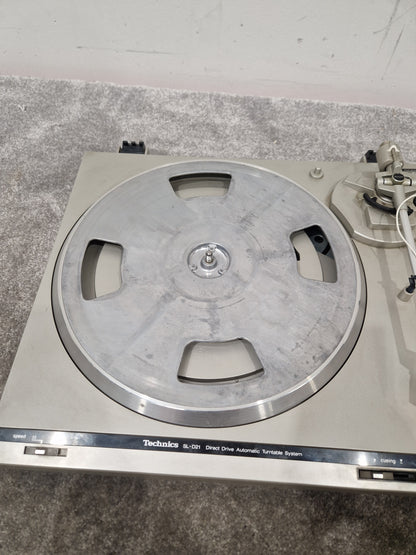 Technics SL-D21 - Vintage Direct Drive Turntable - Very Good w/ New Stylus Installed